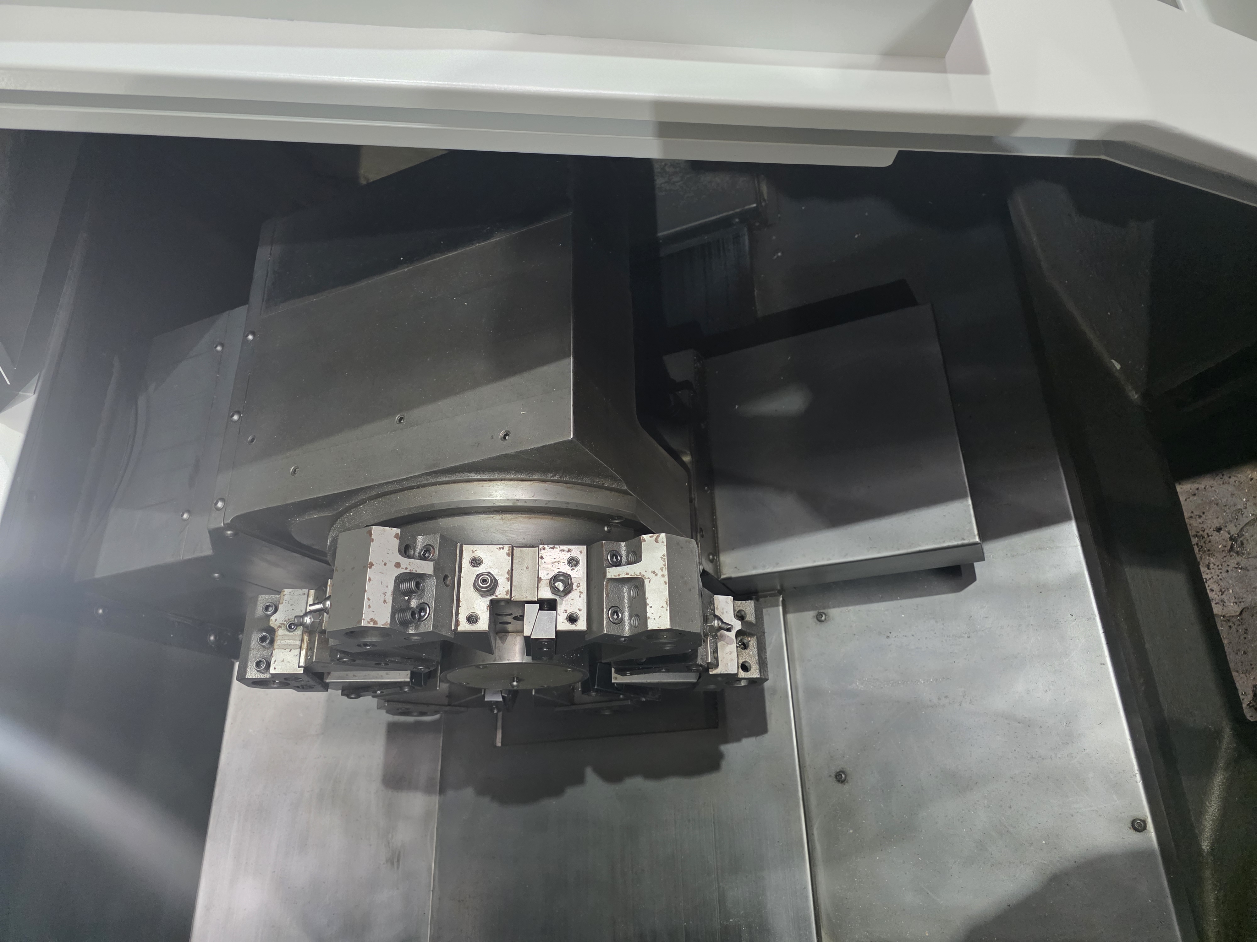 위아6인치 CNC선반 L-150A (2012년식) 2대