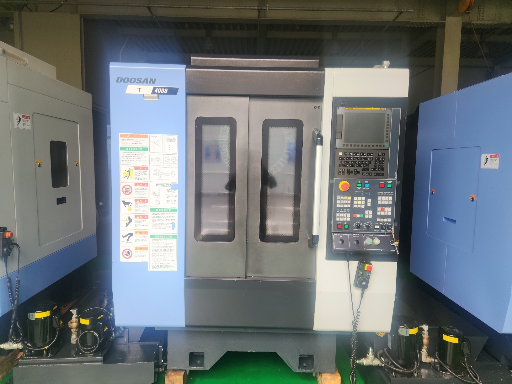 두산 탭핑센터 T4000 12K (2021년 5월) 동일사양 5식