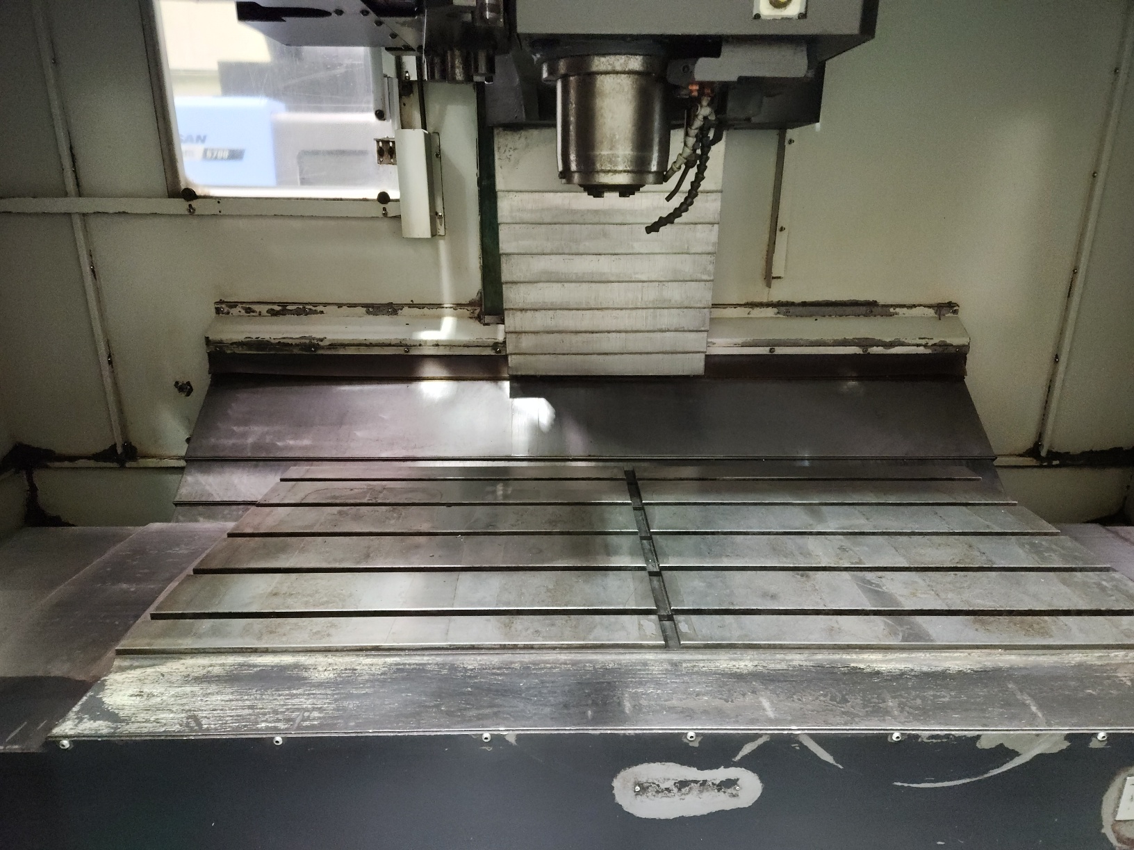 두산 머시닝센터 MYNX650 (2008년 5월)