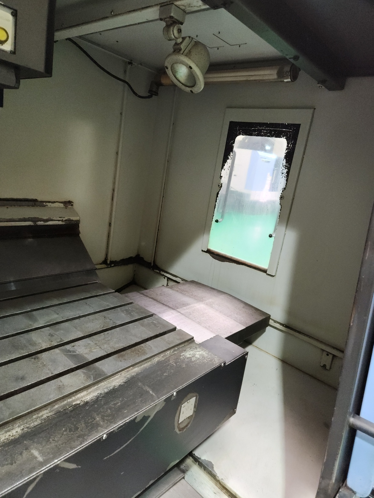 두산 머시닝센터 MYNX650 (2008년 5월)