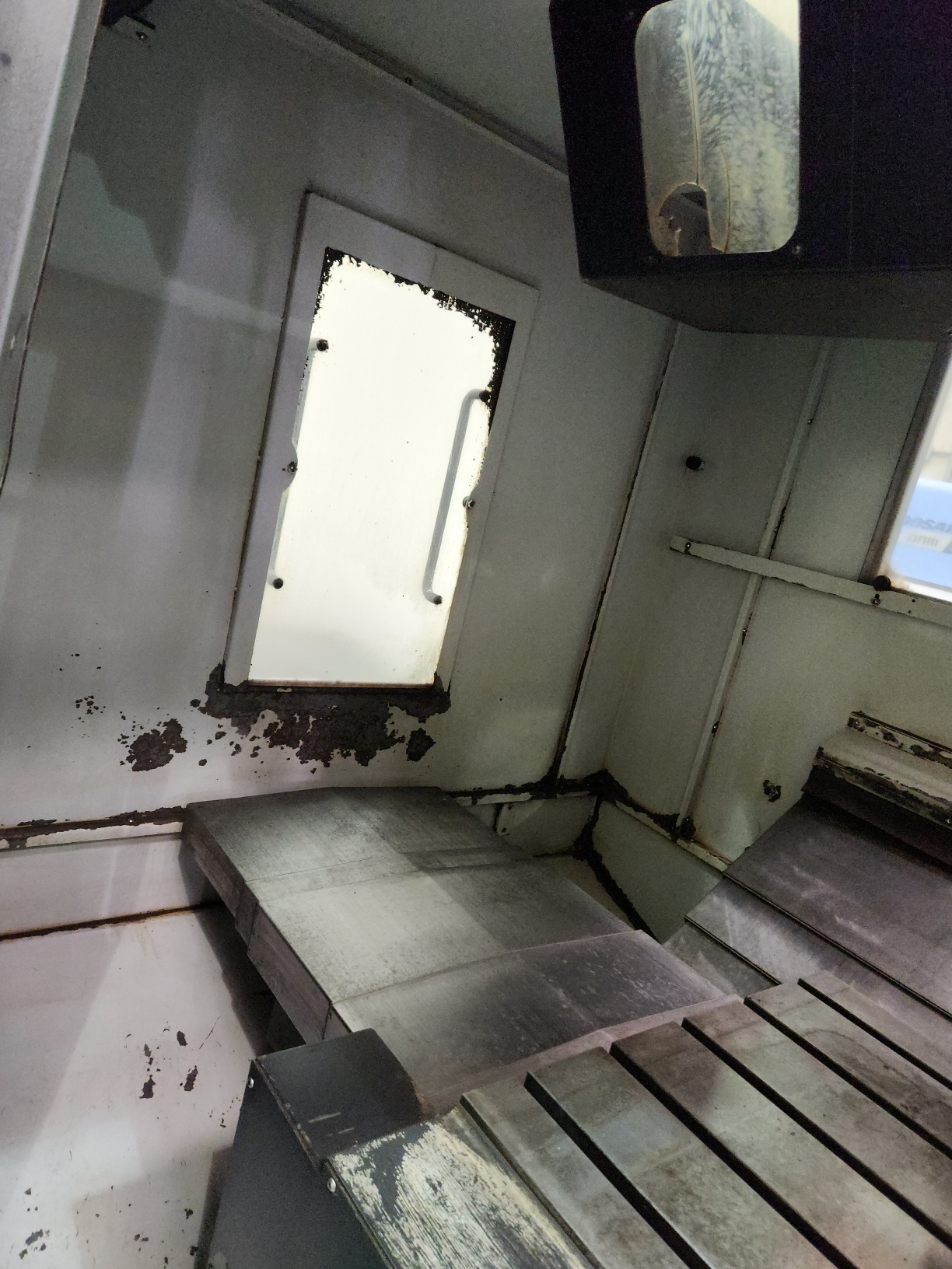 두산 머시닝센터 MYNX650 (2008년 5월)