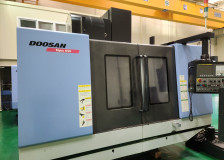 두산 머시닝센터 MYNX650 (2008년 5월)