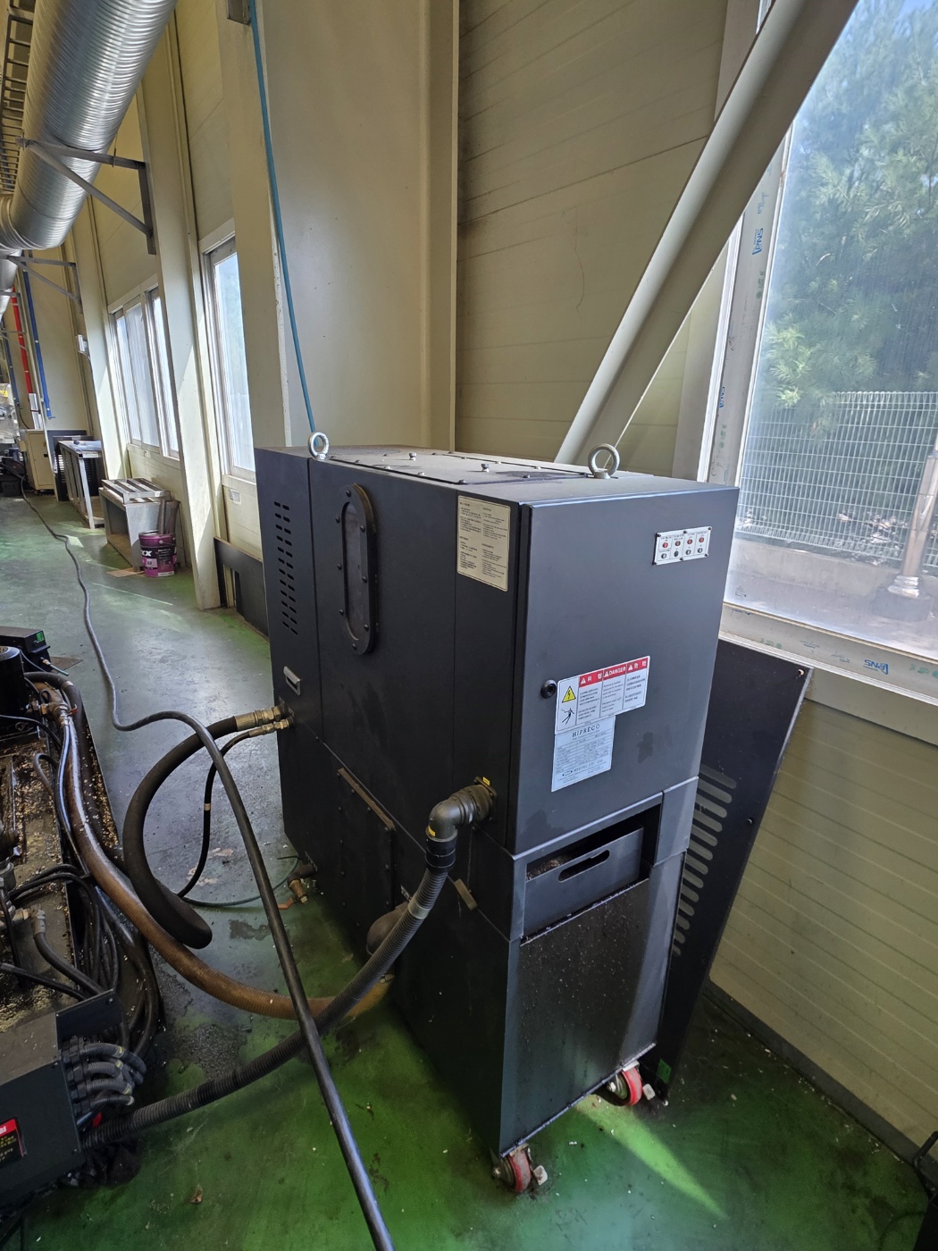 두산  호리젠탈 머시닝센터  HM-1250 (2018년 10월)