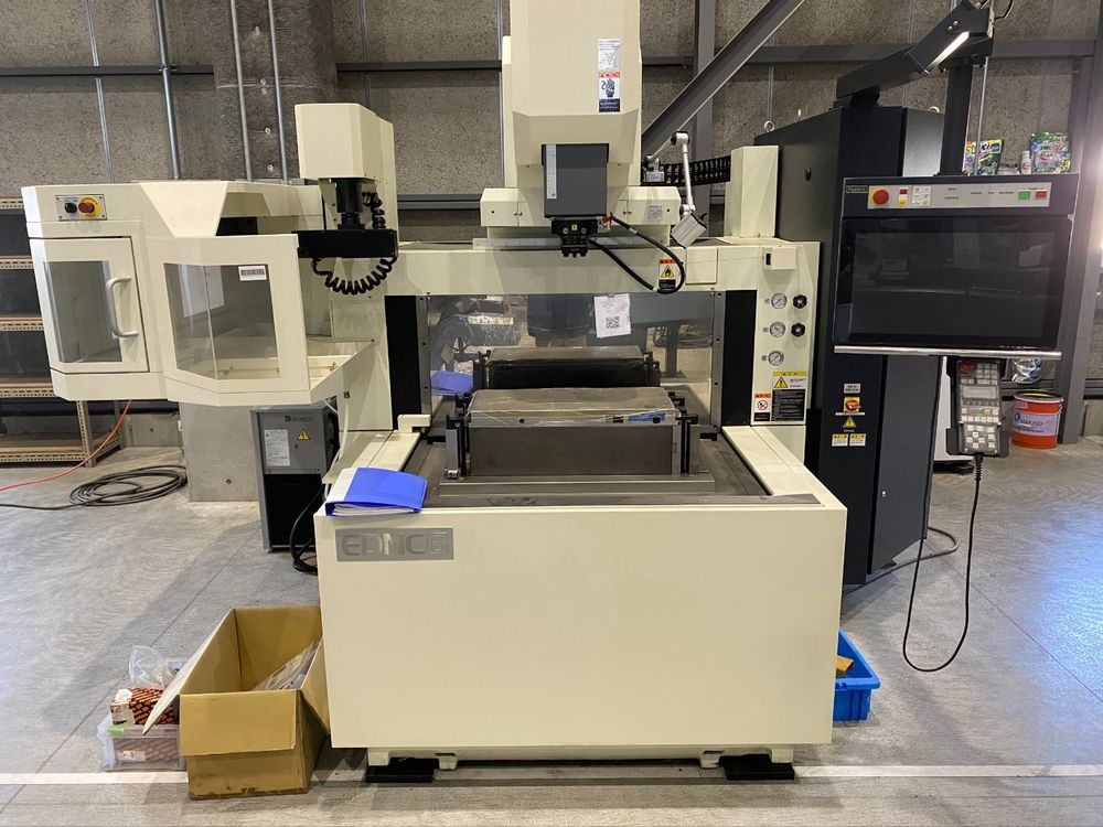 마키노 방전기 EDNC6, 마끼노 방전기 EDNC6, 마키노방전가공기EDNC6, 마끼노방전가공기EDNC6, 마키노 EDNC6