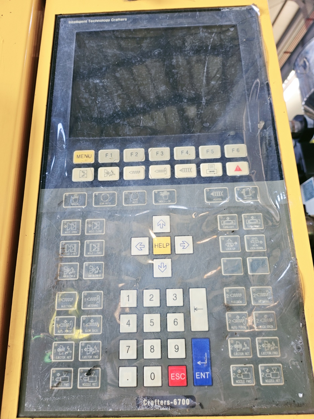 BMK 사출기 220톤 2컬러타입(2007년 4월)