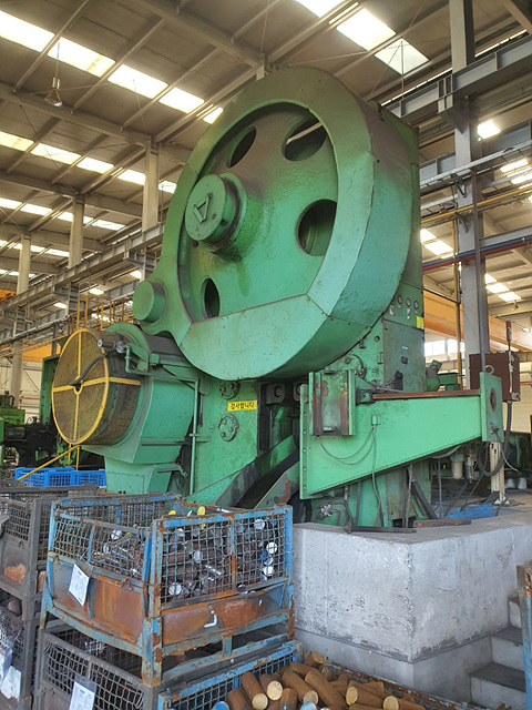 Erfurt 중고 환봉절단기 1600톤