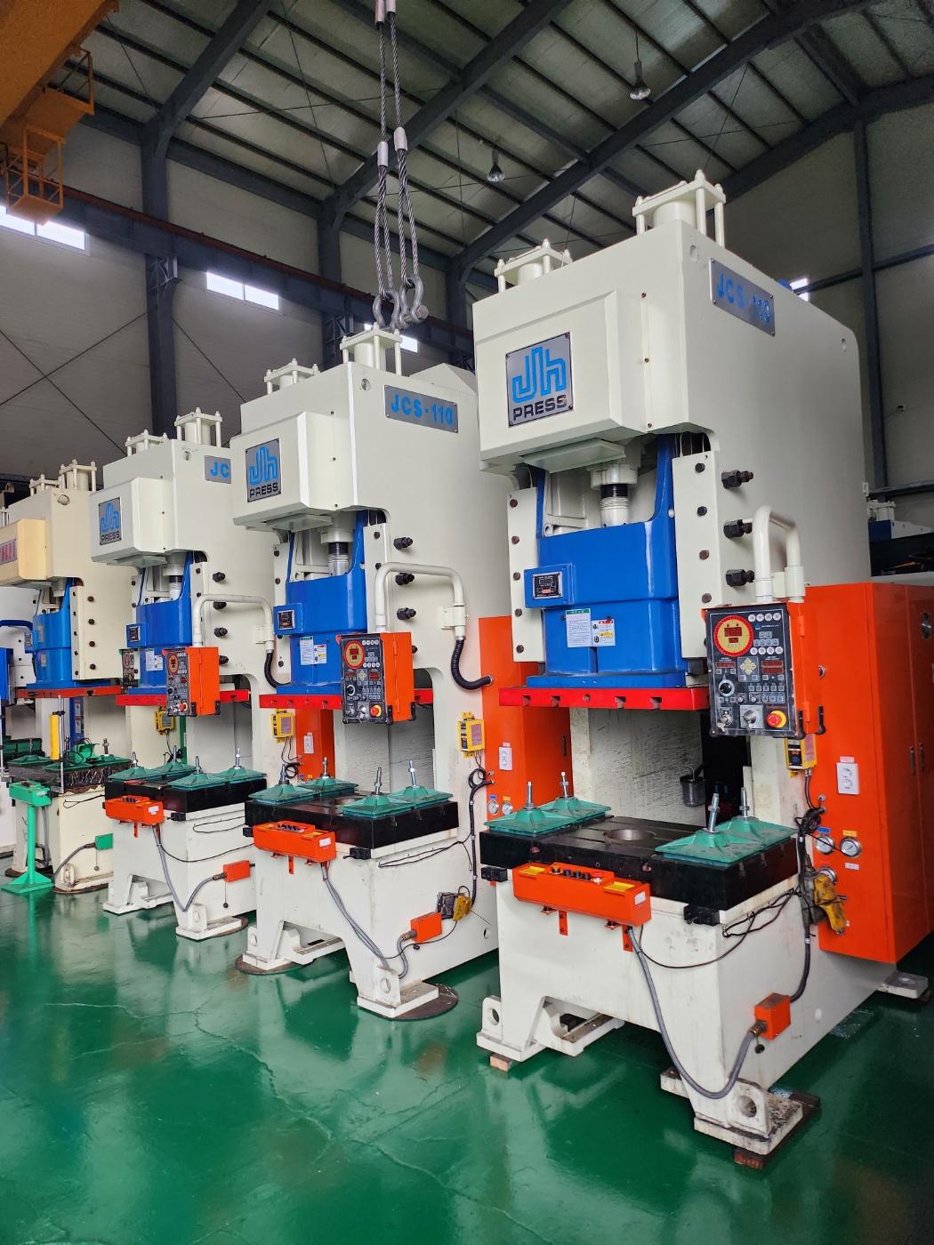 J&H(한얼)  C형프레스 110톤 (2022년 8월)  동일사양 3식