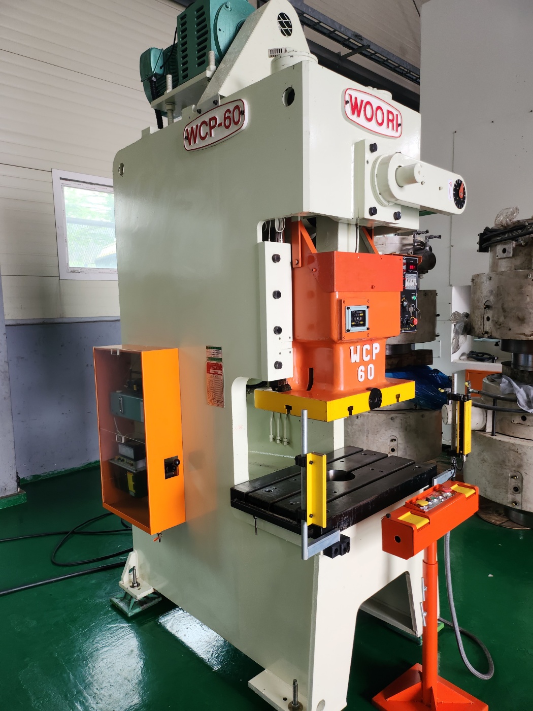 우리 C형프레스 60톤 (2010년 5월)