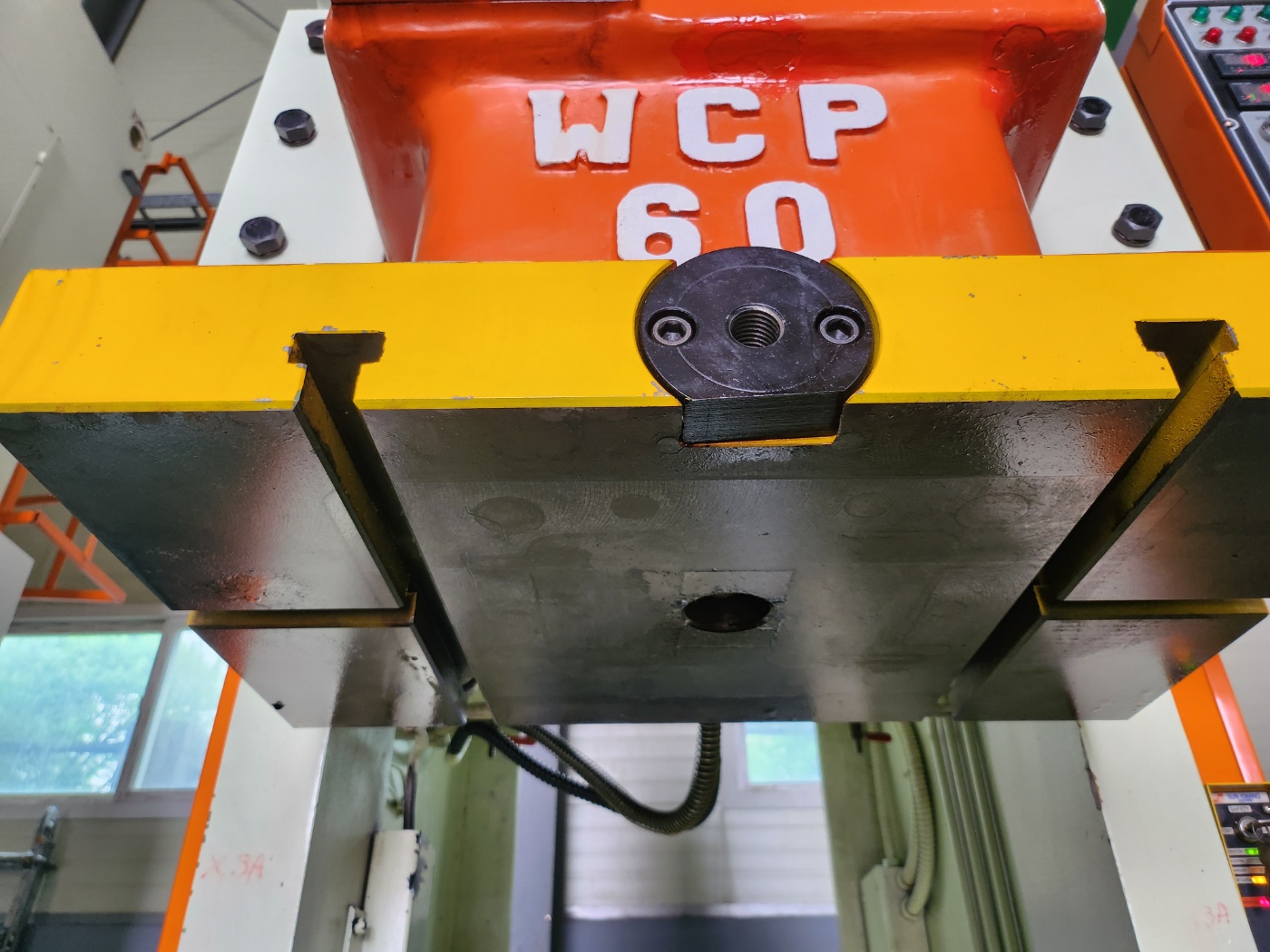 우리 C형프레스 60톤 (2010년 5월)