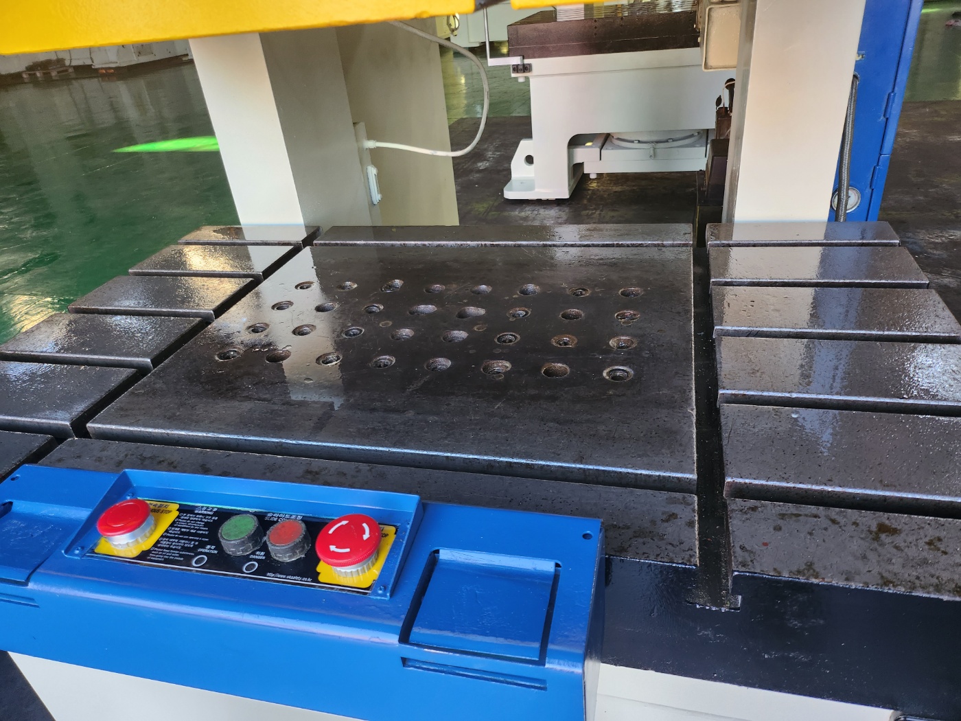 국일 C형프레스 160톤-다이쿠션有 (2001년 12월)