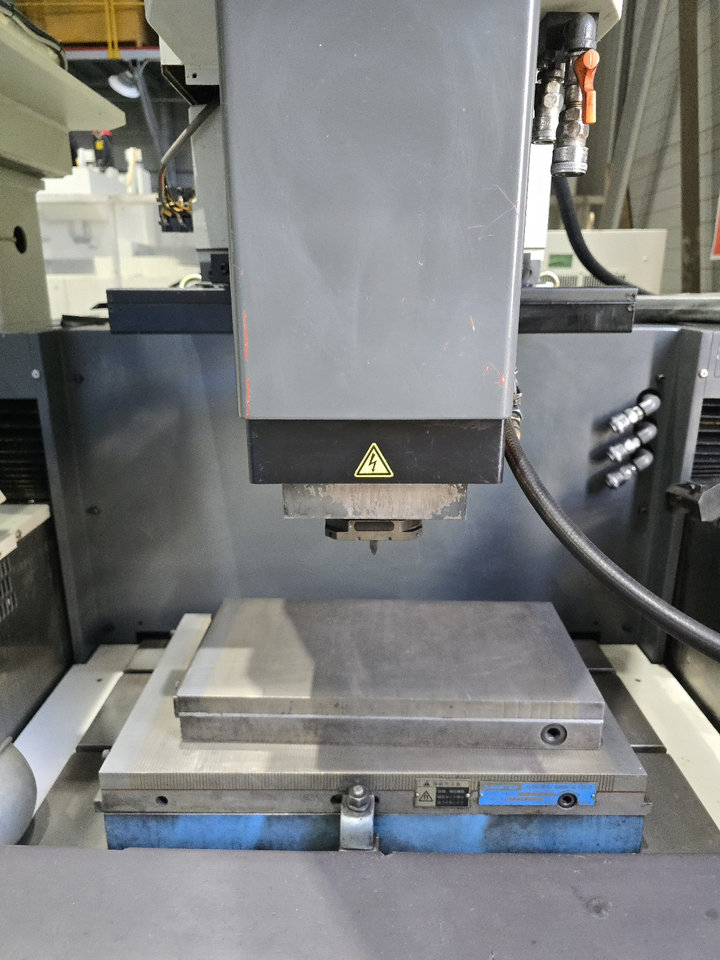 미츠비시 방전기 EA12E, 미쯔비시 방전기EA12E, 미쯔시비 방전기EA12E, 미츠비시방전가공기EA12E, 미쯔비시방전가공기EA12E