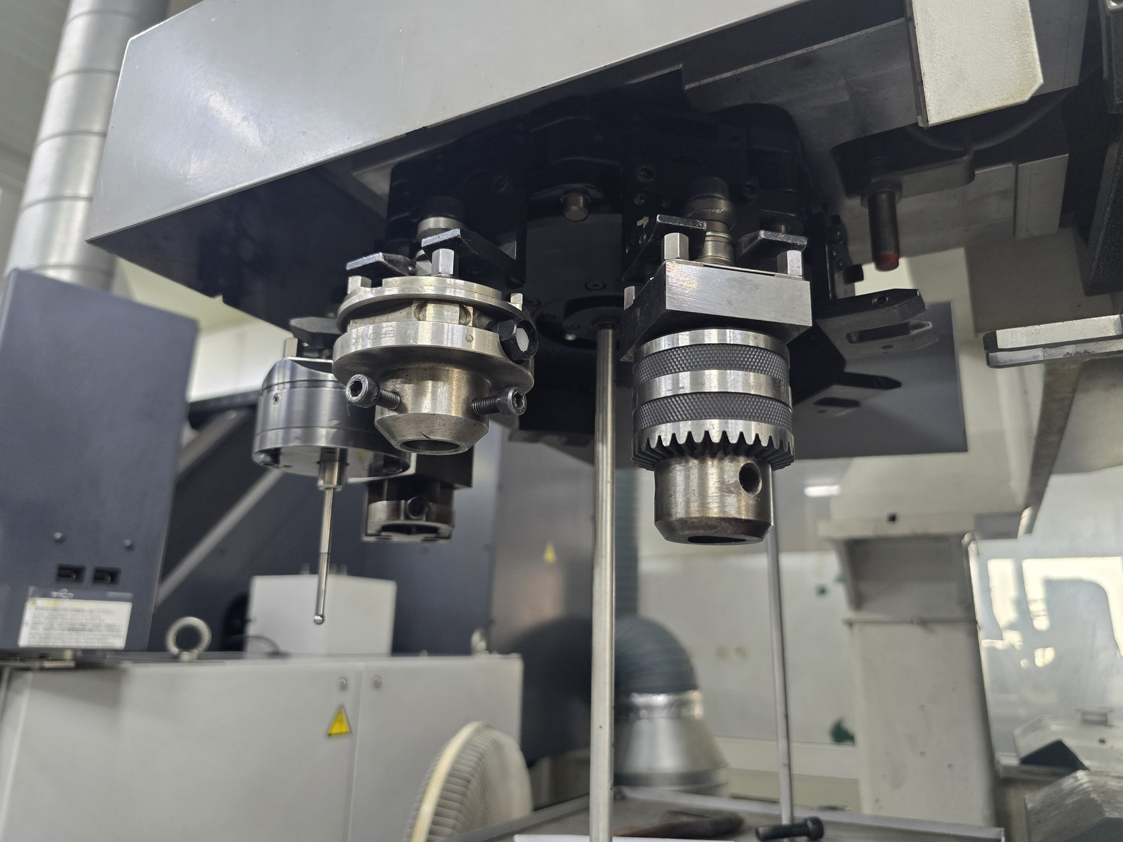 미츠비시 방전기 EA12V, 미쯔비시 방전기EA12V, 미쯔시비 방전기EA12V, 미츠비시방전가공기EA12V, 미쯔비시방전가공기EA12V