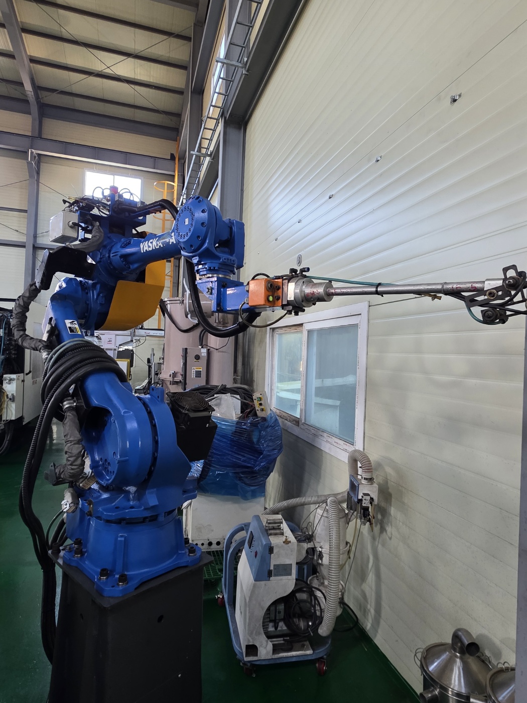 야스카와 (YASKAWA) 다관절 로보트  MH-50II  (2018년 8월)