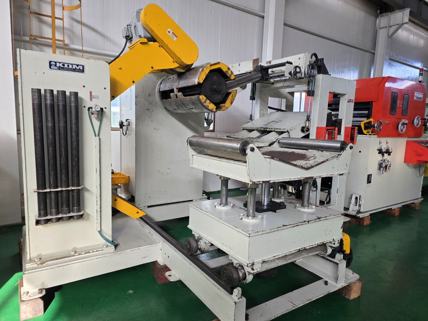 케이디엠(KDM) NC레벨러피더 6T-800, 코일카,샤링기포함 (2011년 6월)