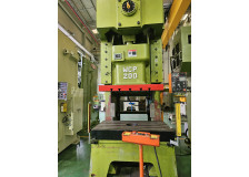 우리 프레스 200톤 (2010년 07월)