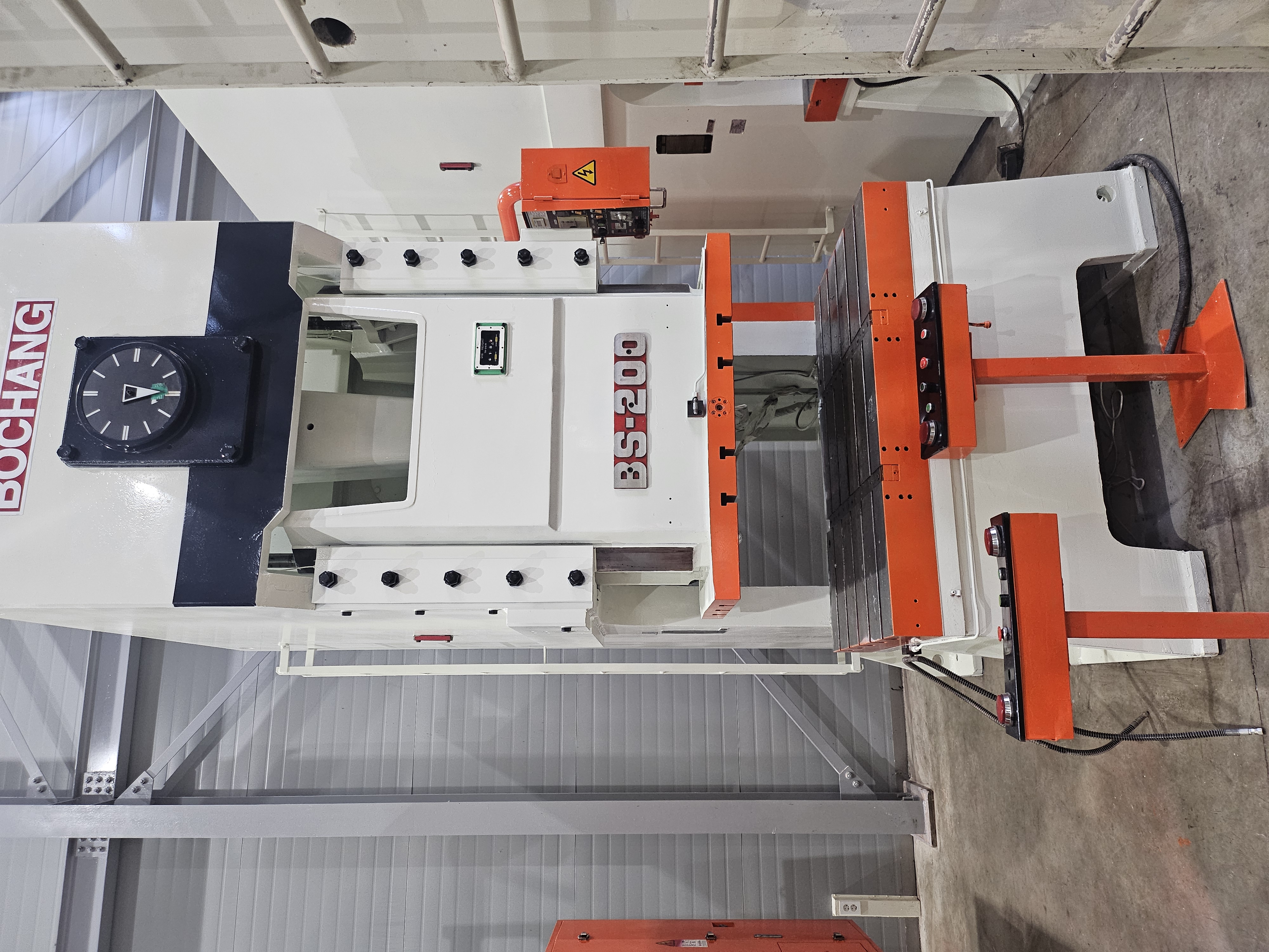 보창 프레스 200톤 ( 2010년식 / 2014년식 / 2016년식 / 2019년식 )