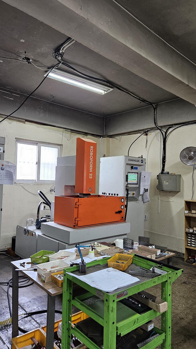 CNC방전기(샤밀)