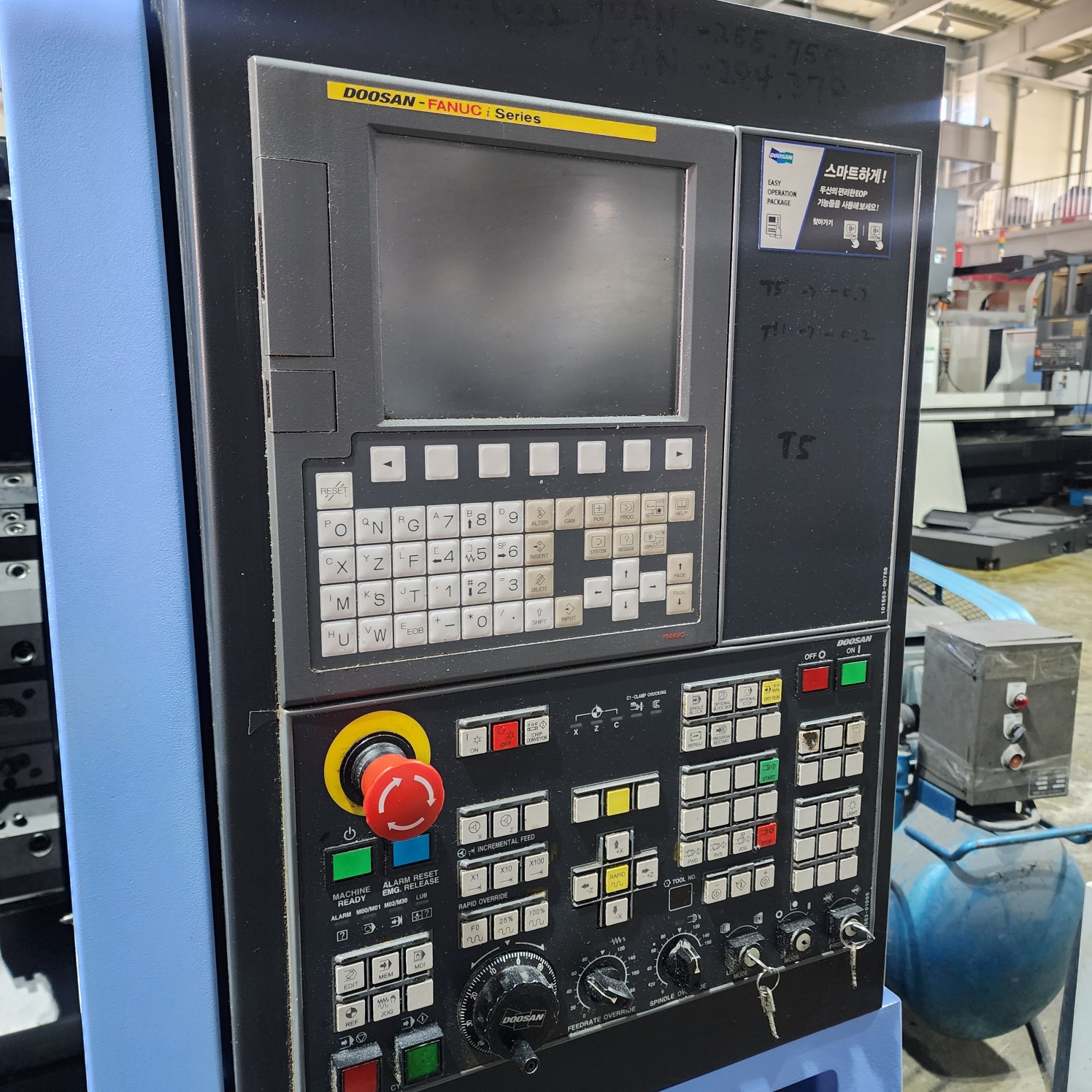 두산6인치 CNC선반 LYNX-220A(2015년) 1대