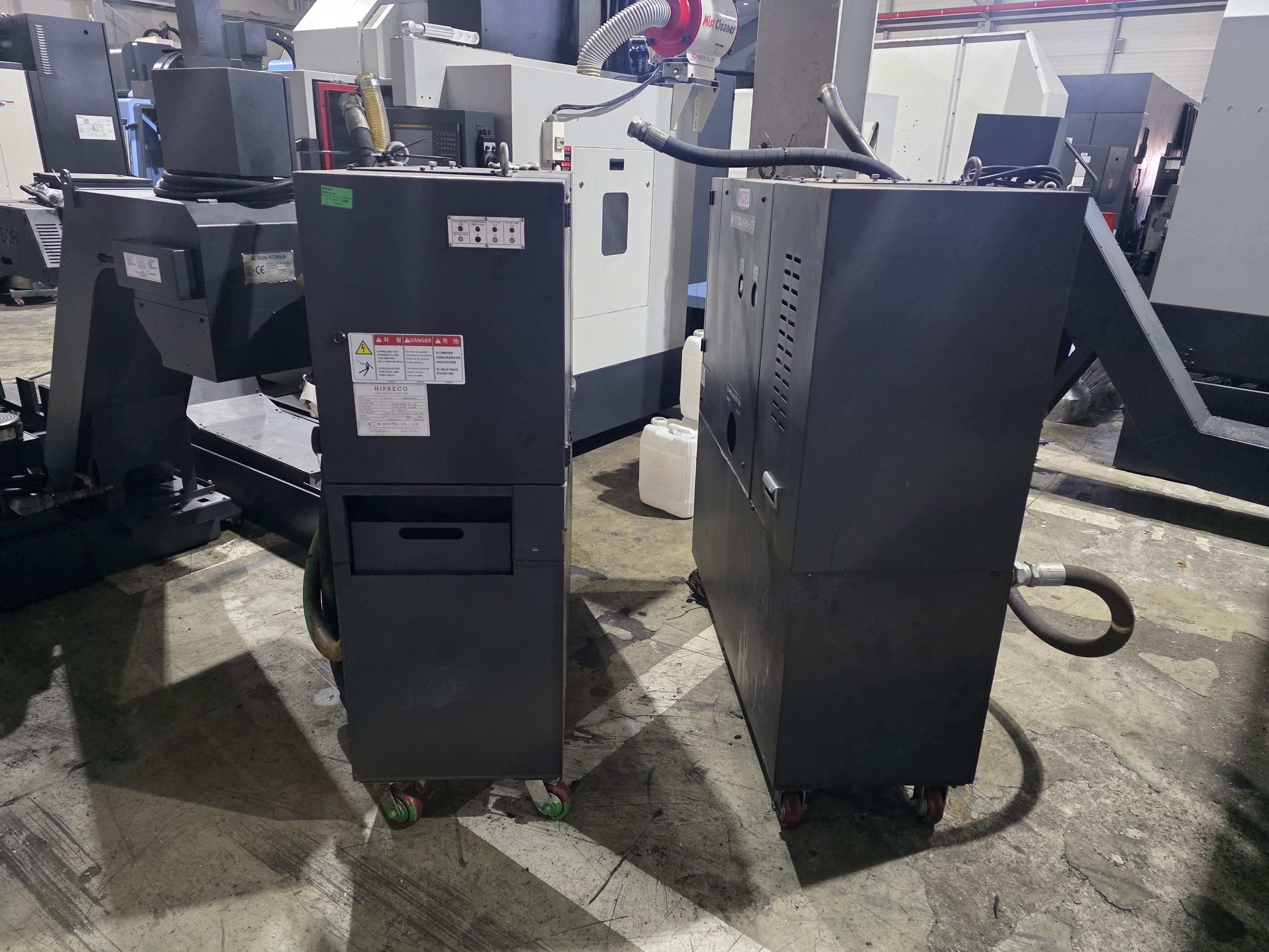 두산6호 호리젠탈머시닝센타 NHM-6300(2018년식) 3대