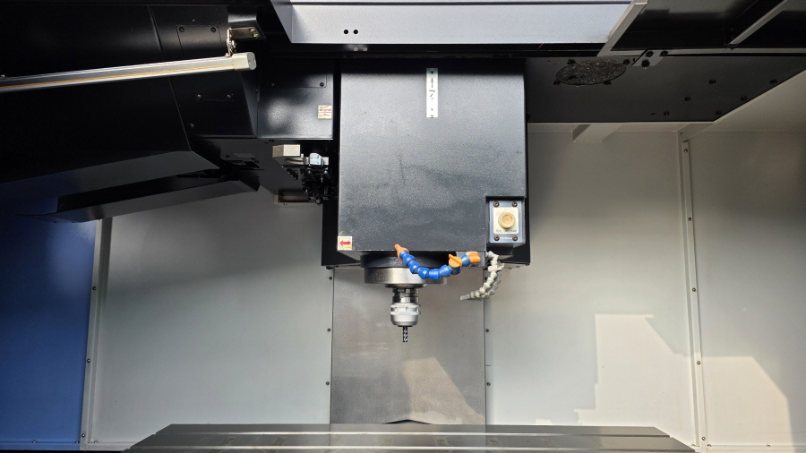 두산 머시닝센터(5호) DNM5700