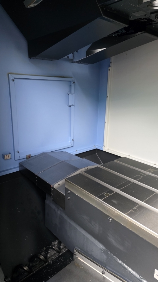 디엔솔루션즈 머시닝센터(4호) DNM4500