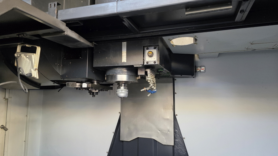 두산 머시닝센터(4호) DNM400