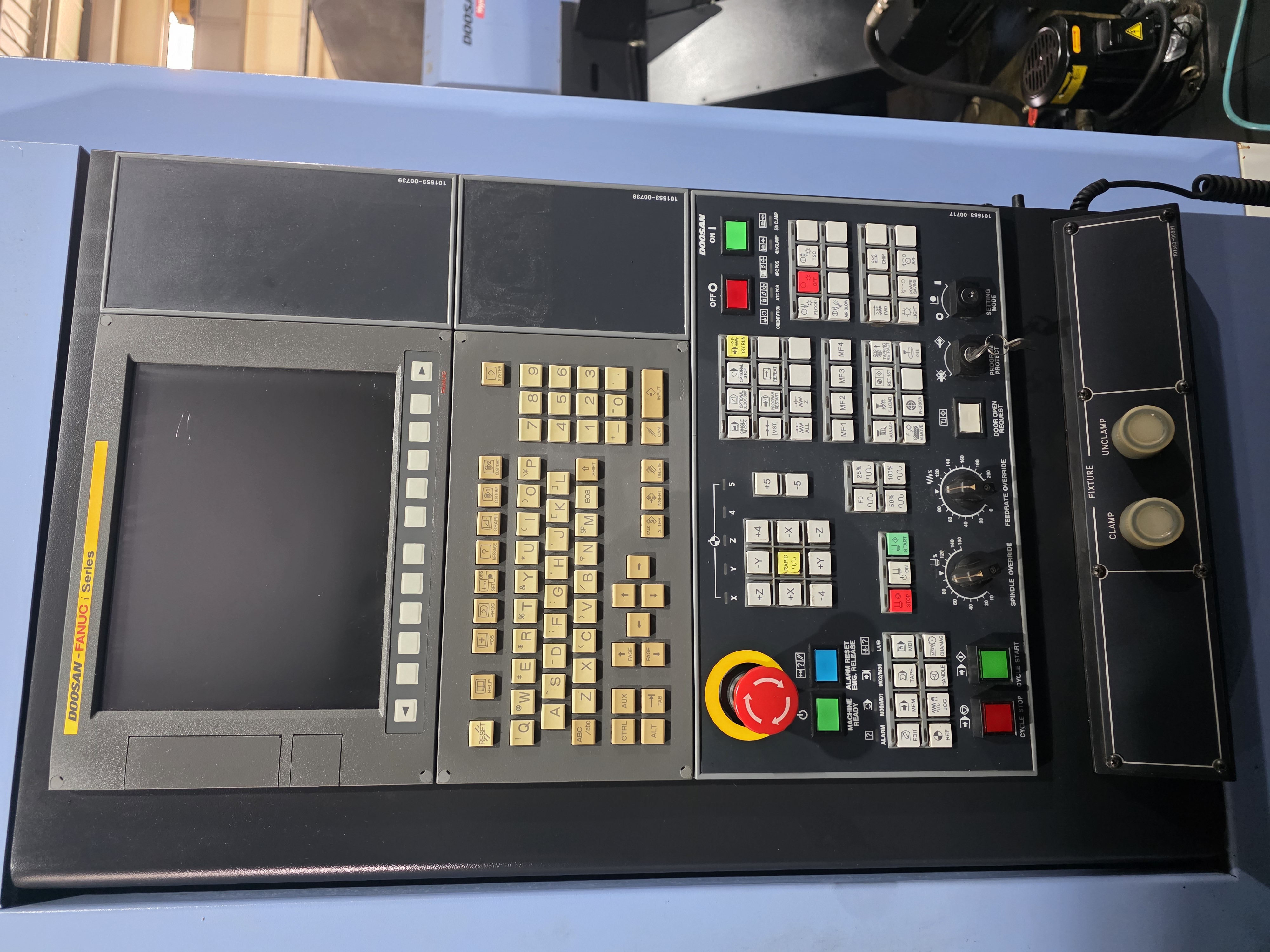 두산6호 머시닝센타 MYNX-6500/50(G/B) (2013년식)