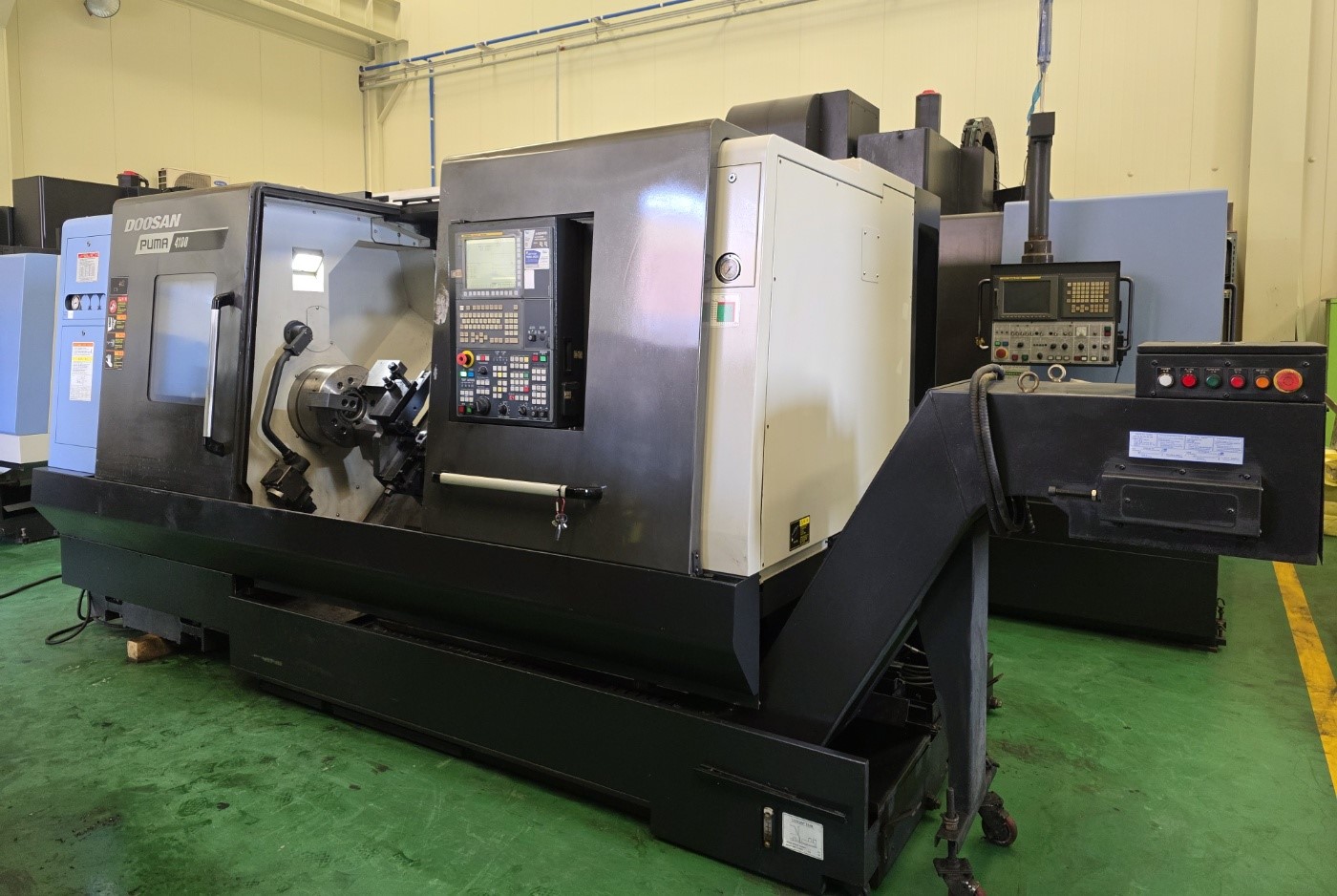 두산/PUMA4100B/15인치