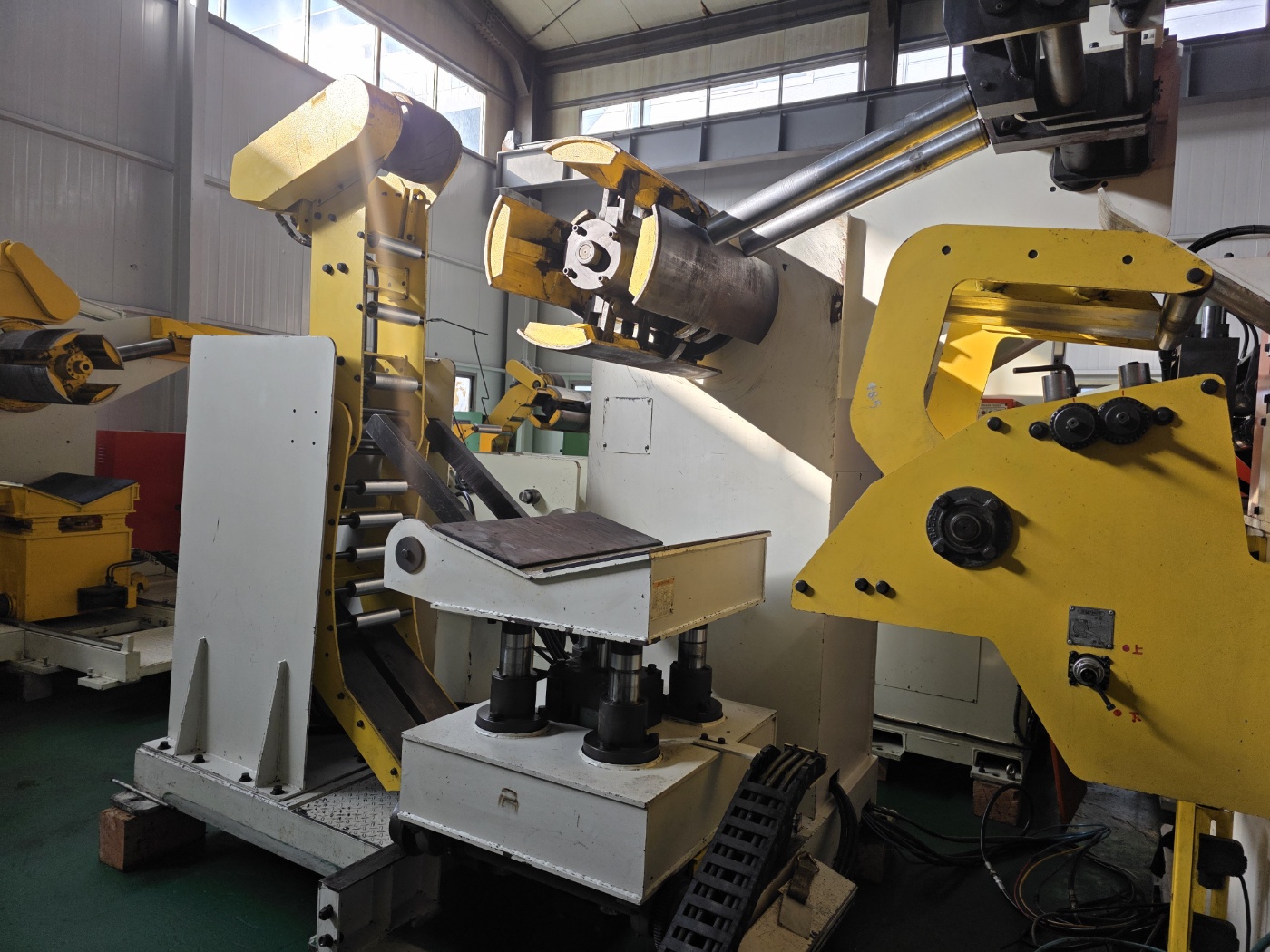 한국이엔지  NC레벨러피더 6T-700, 코일카,샤링기포함 (2008년 10월)