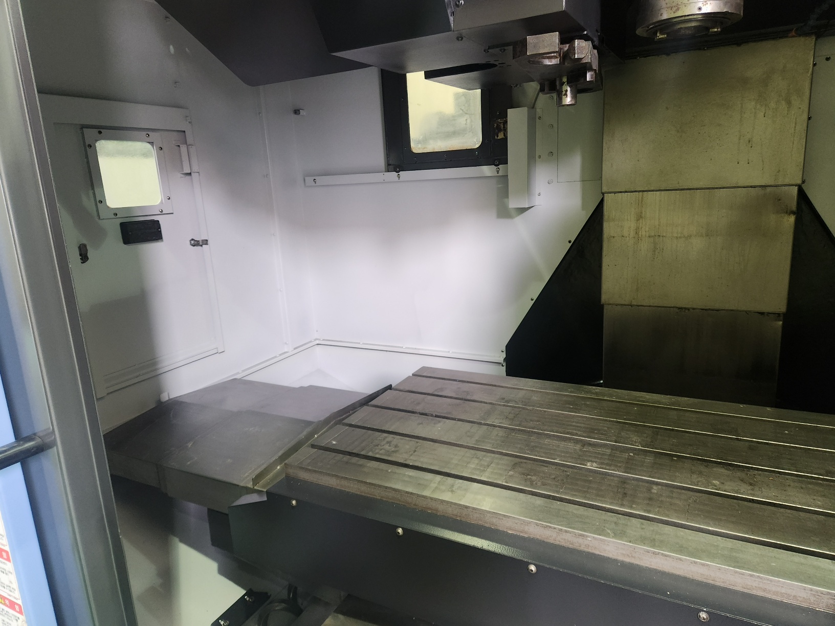 두산 머시닝센터  MYNX6500/50  (2015년 1월)