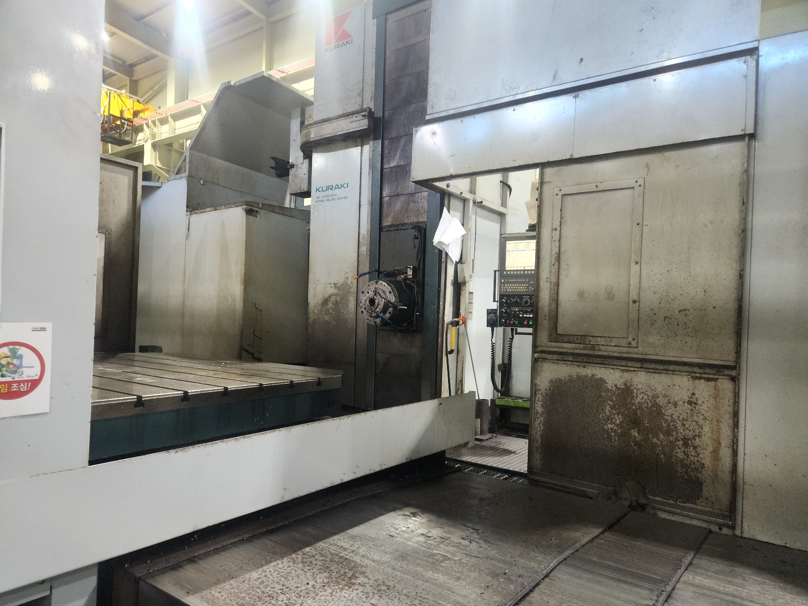 구라키 (KURAKI)  테이블보링기 130파이  KBT-13EB.A  (2017년 2월)