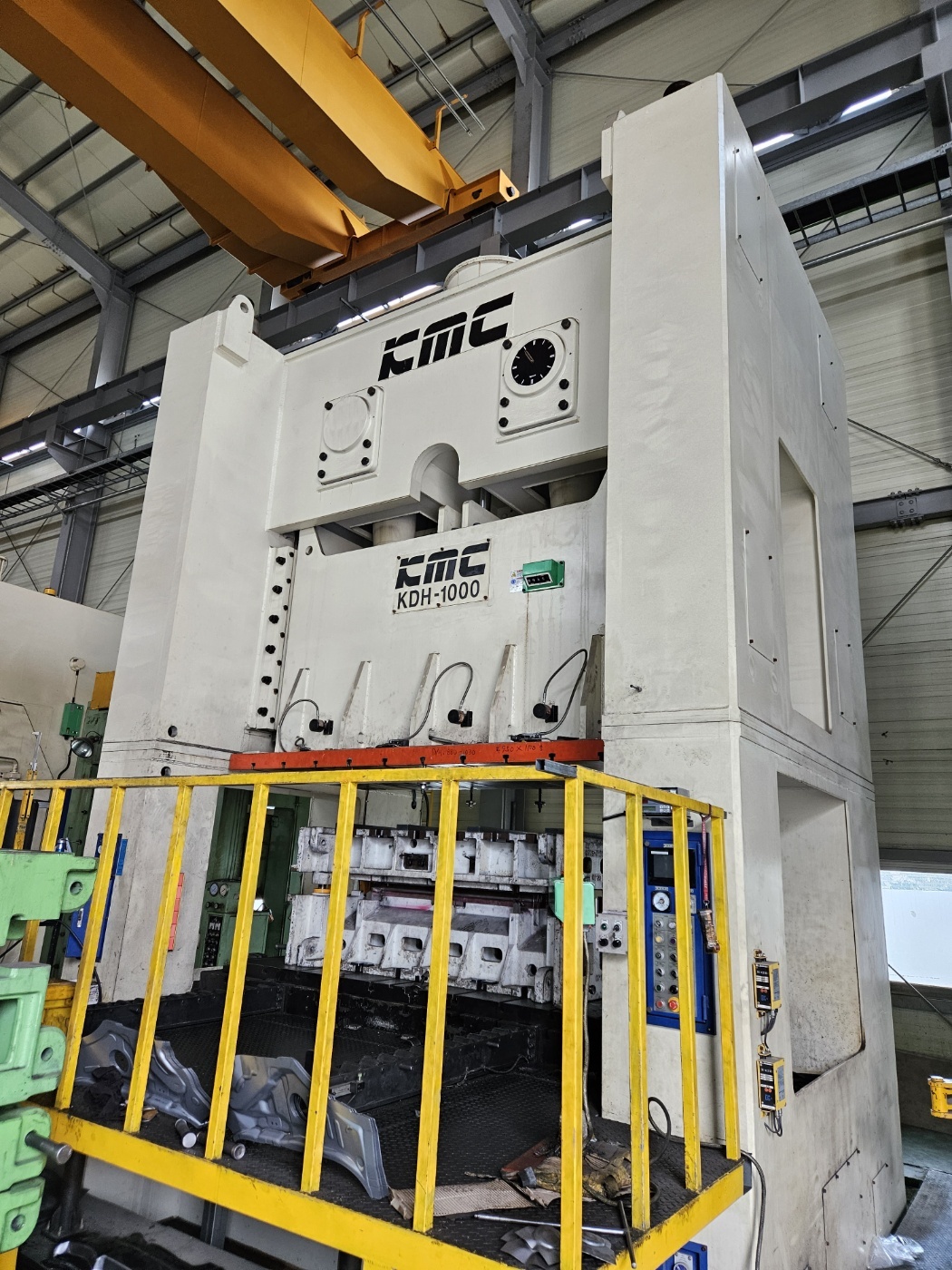 KMC(케이엠씨)  세미더블프레스 800톤 KDH-800 (2019년 6월)