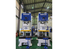 국일프레스 200톤-다이쿠션 有 (2008년 3월) 동일사양 2식