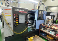 두산 CNC선반 턴밀 6인치  LYNX220LMA (2012년 6월)