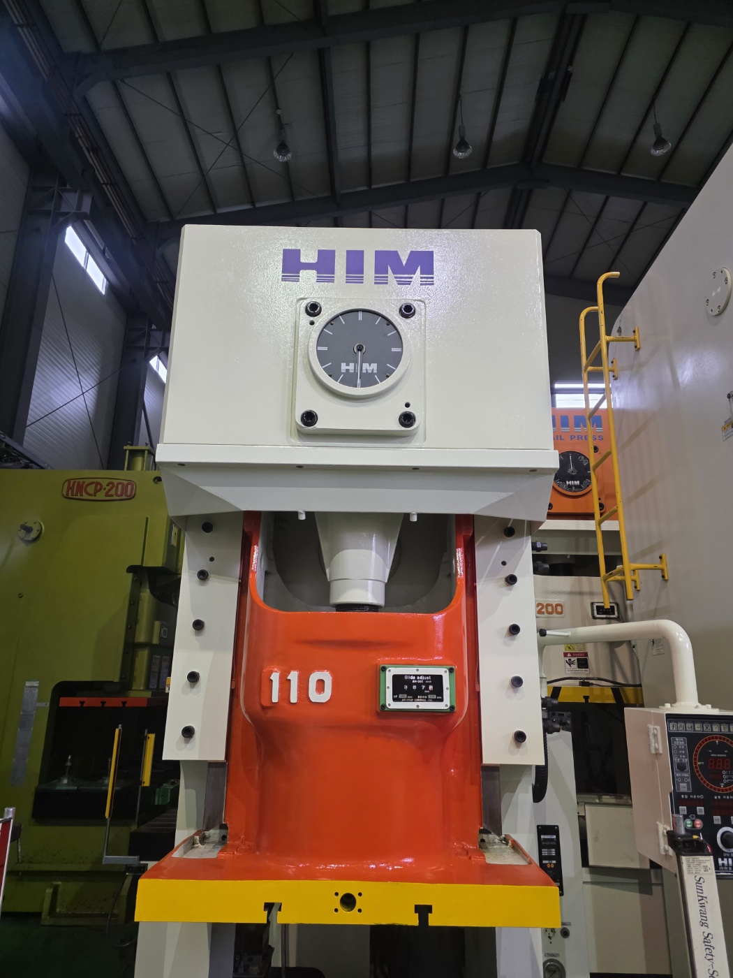 화일프레스 C형 싱글 110톤  HCA-110  (2012년 2월)